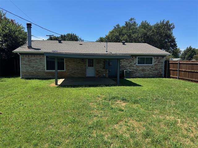 Building Photo - 4211 Spring Brook Dr