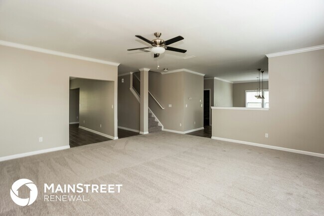 Building Photo - 693 Nannyberry Ln