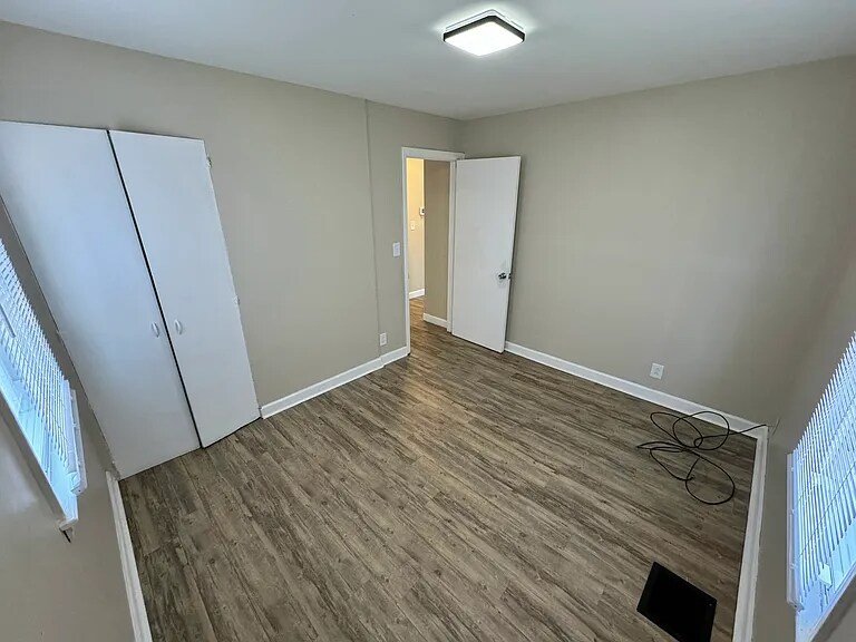 Building Photo - 4054 Larkspur Dr