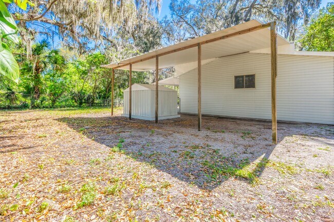 Building Photo - Stunning Remodeled 3-Bedroom Home in Prime Ormond Location