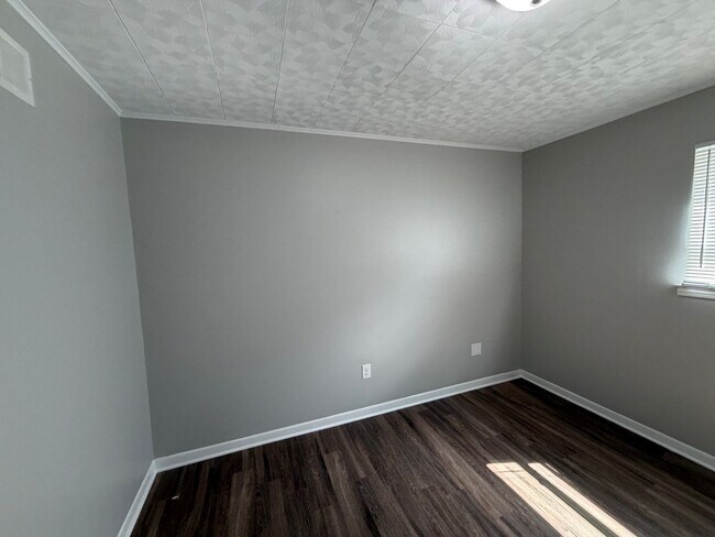 Building Photo - Welcome to your new home in Southaven, MS! HALF OFF FIRST MONTH RENT!!