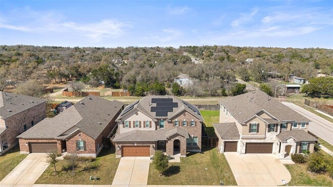 Building Photo - 1709 Stinnett Dr