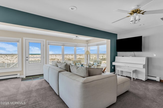Building Photo - 2400 Oceanfront