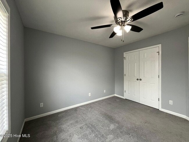 Building Photo - 1508 Thoroughbred Trail