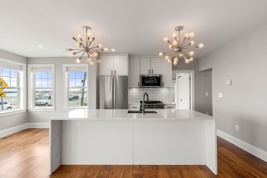 Building Photo - 176 Winthrop Shore Dr