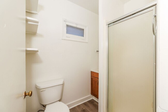 Building Photo - 2107MONTGOMERYDRIVE (L)