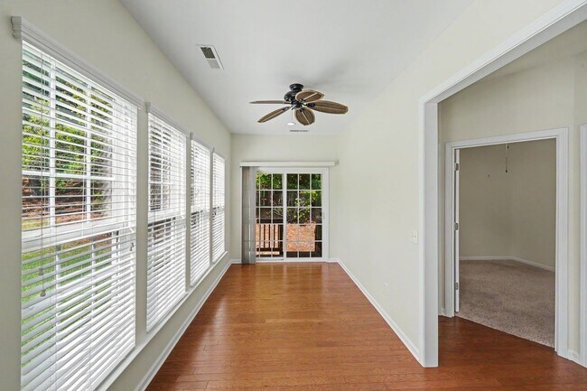 Building Photo - Beautiful 2BR Home in Sun City Carolina Lakes 55+ Community