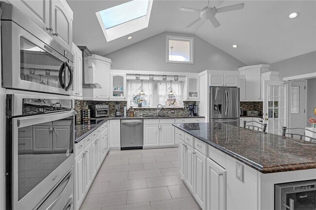 Building Photo - 569 Garner Way NW