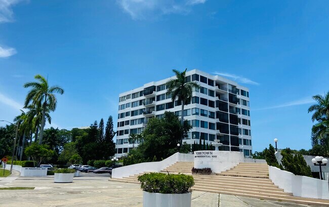 Building Photo - 1500 Presidential Way
