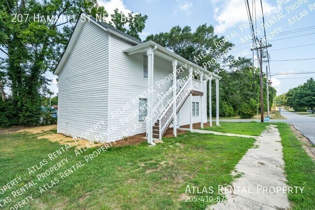 Building Photo - 207 Hammitt St NE