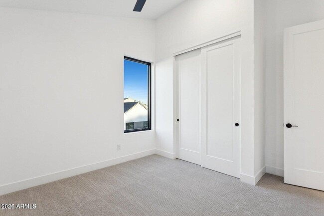 Building Photo - 6330 N 10th Dr