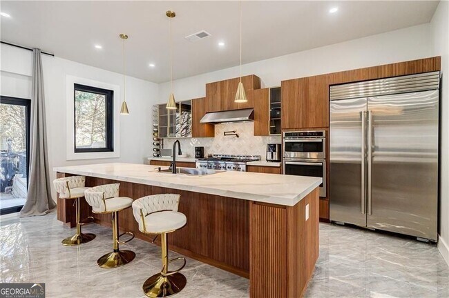 Building Photo - 1812 Hunters Bend Ct