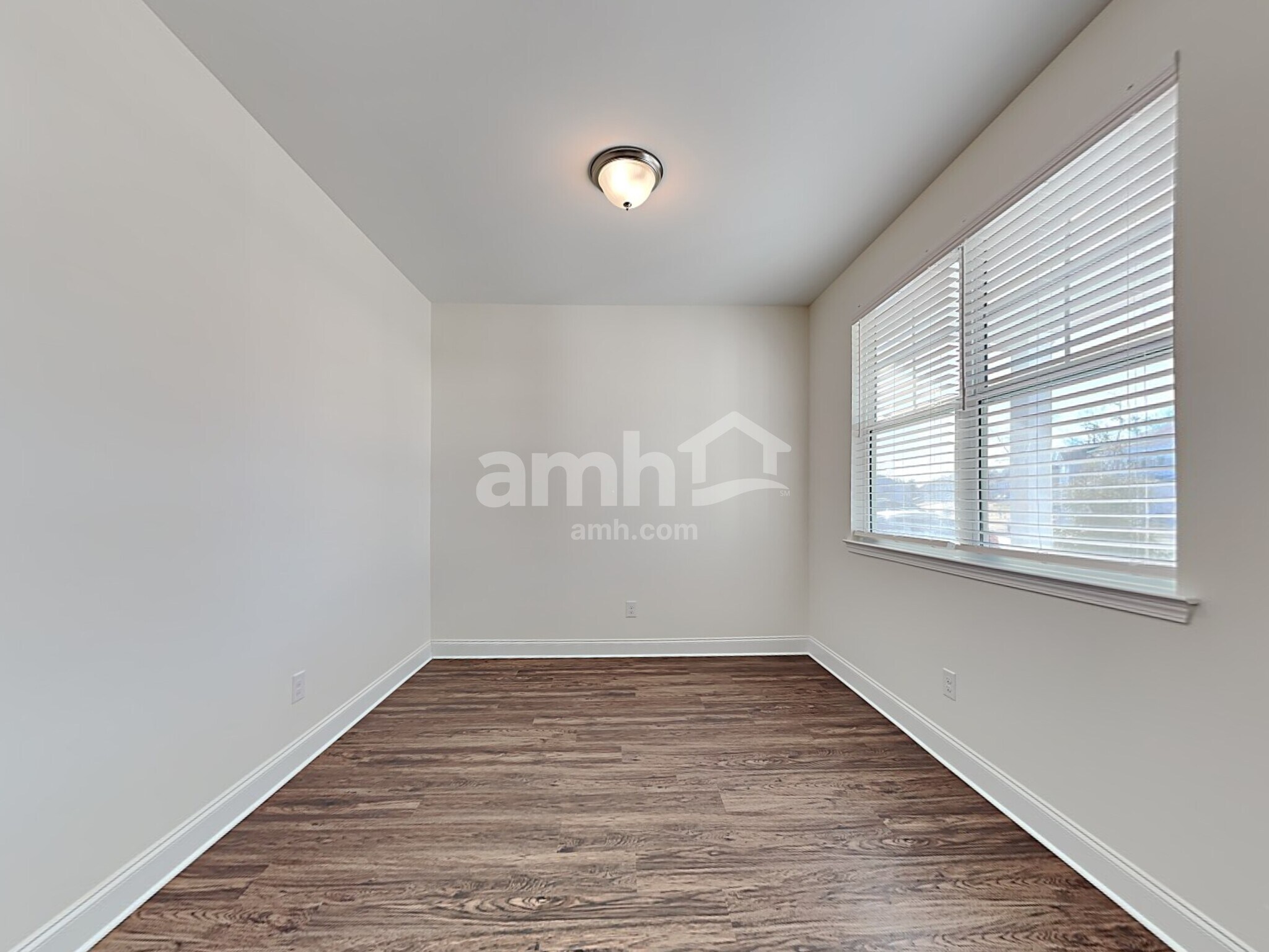 Building Photo - 4873 Chutney Dr