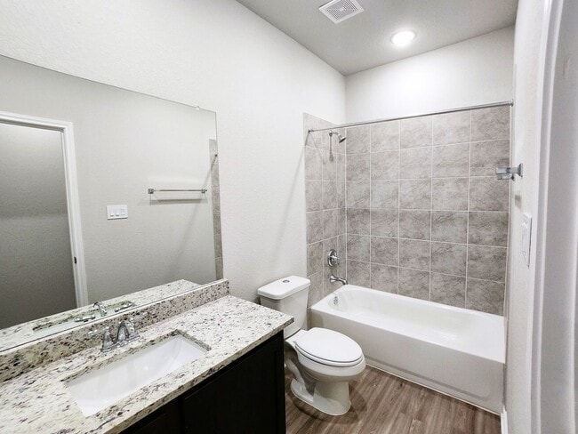 Building Photo - Beautiful Home in Cibolo