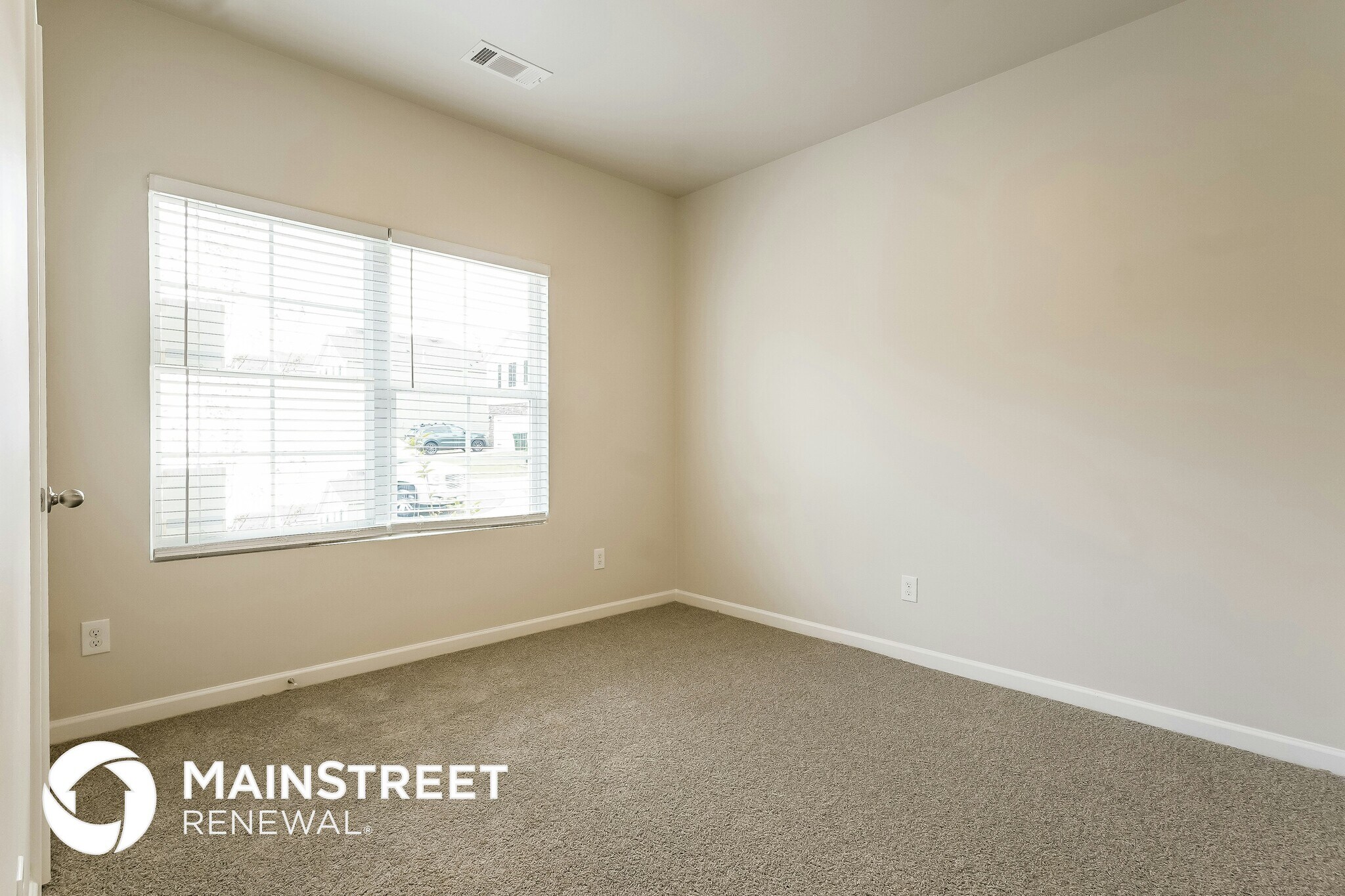 Building Photo - 4056 Pk Cv Wy