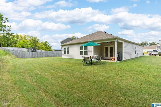 Building Photo - 5700 Post Oak Trl