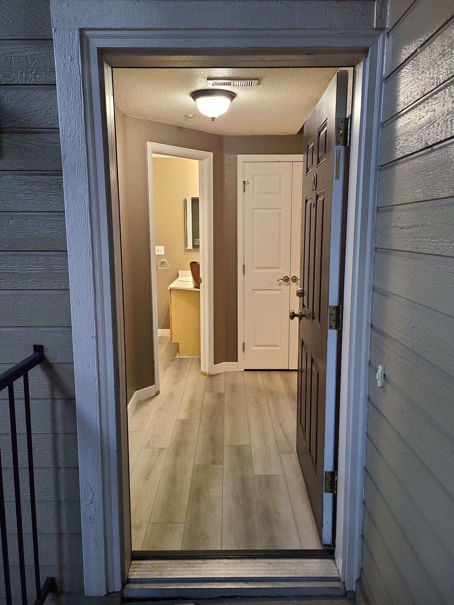 Entry - 8400 S Upham Way