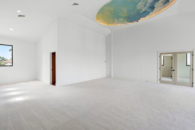 Building Photo - 1 1st Ave S