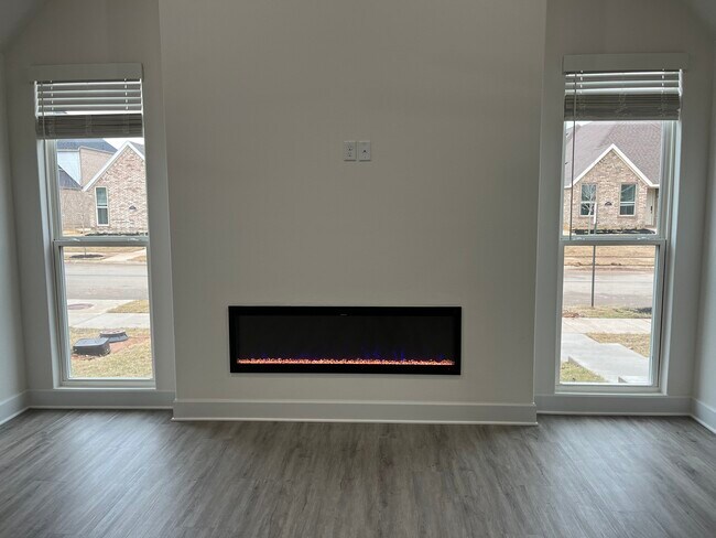 Building Photo - 3201 SW Lovely Ln