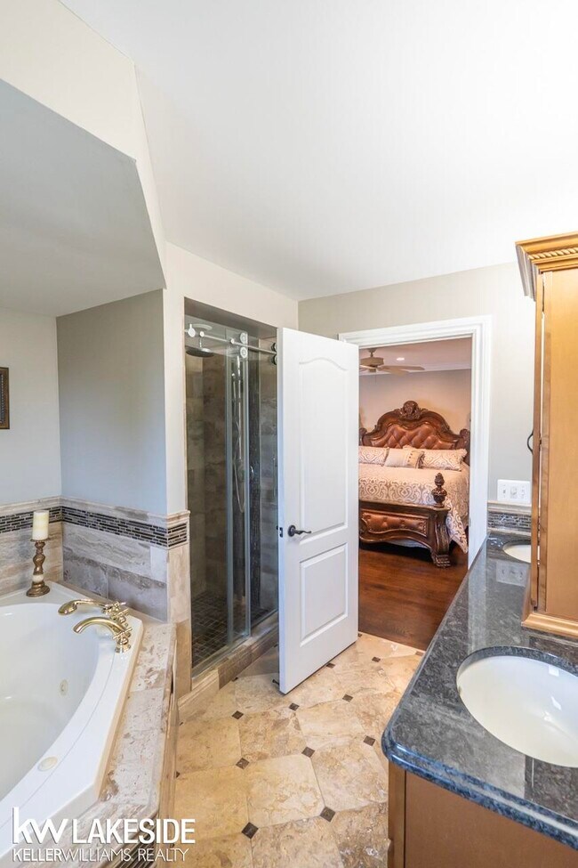 Building Photo - 47898 Lamplighter Trail
