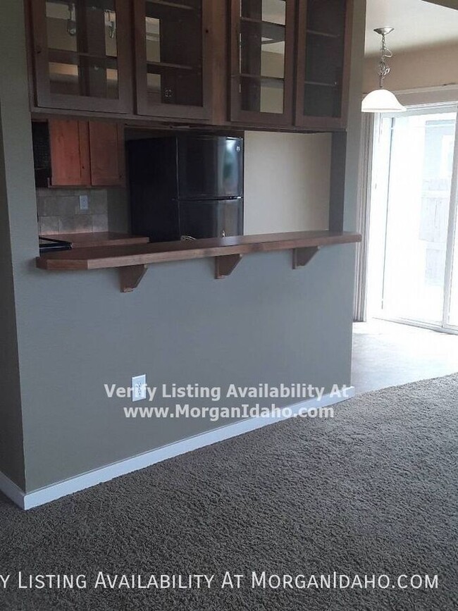 Building Photo - 9221 W Brogan Dr