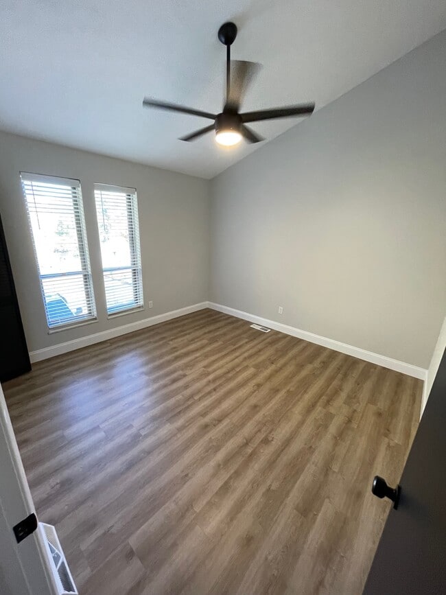 Building Photo - 6609 Northern Rd