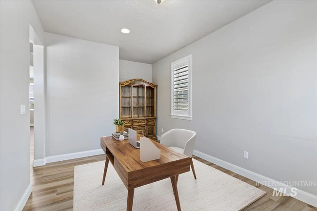 Building Photo - 2065 N Sombrero Ave
