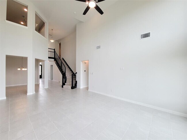 Building Photo - 18206 Summerland Lk Wy