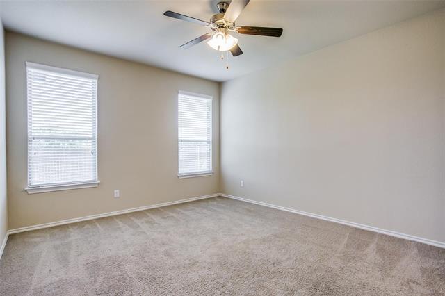Building Photo - 453 Spring Dr