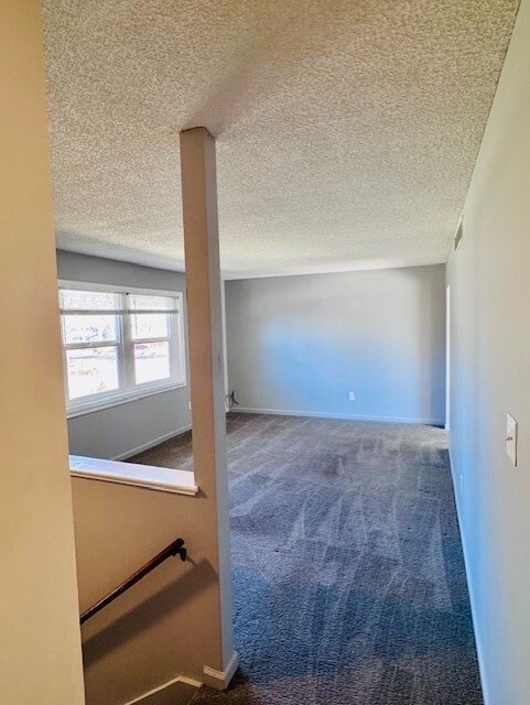 Building Photo - 1221 N School St