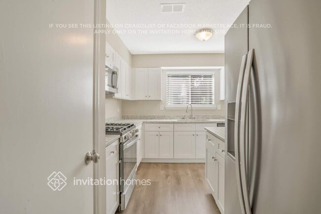 Building Photo - 1194 Realm Ln