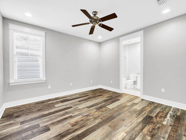 Building Photo - 741 Breakers Street