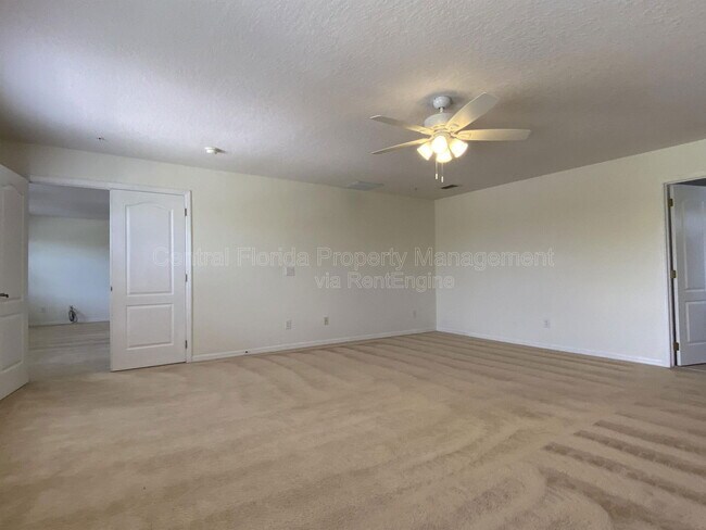 Building Photo - 9836 Old Patina Way