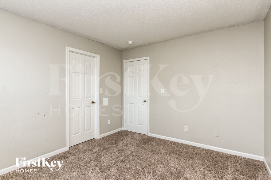 Building Photo - 7626 Stockard St