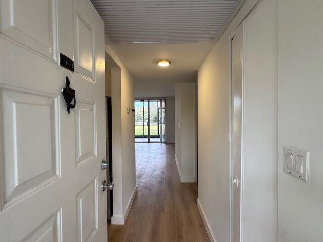 Building Photo - 2900 NW 42nd Ave