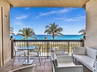 Building Photo - 4444 El Mar Dr