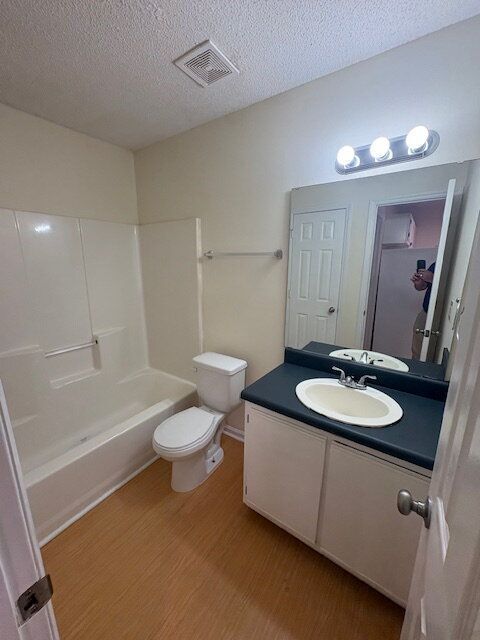 Building Photo - 2004 Tower Pl