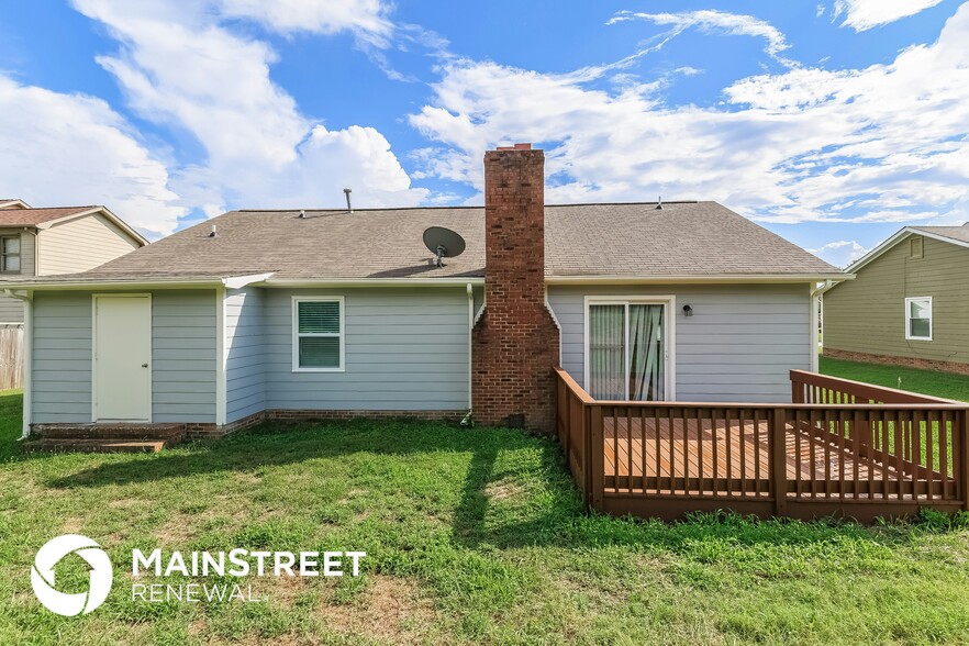 Building Photo - 4120 Steele Oaks Dr