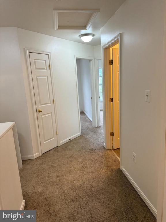 Building Photo - 1943 Harpers Ct