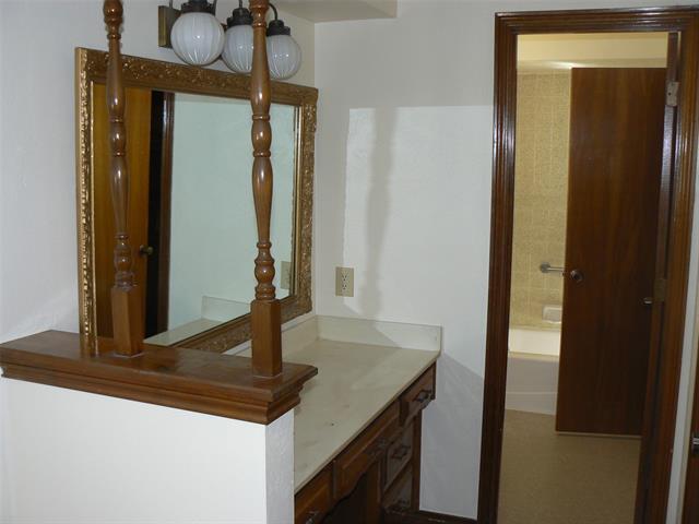 Building Photo - 1025 Gracelane Dr