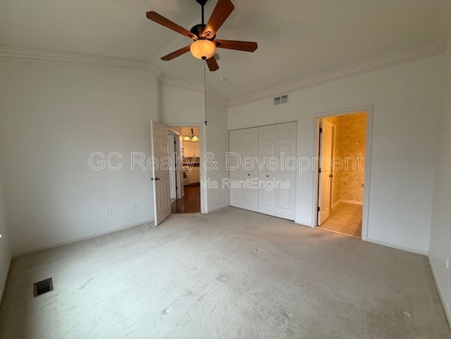 Building Photo - 2481 Hearthstone Dr