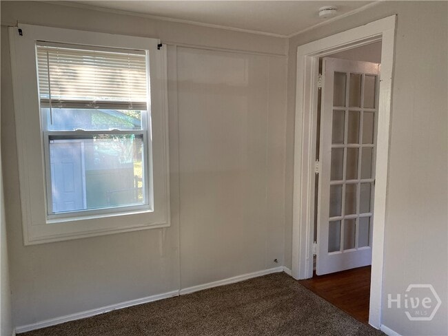 Building Photo - 19 W 53rd St