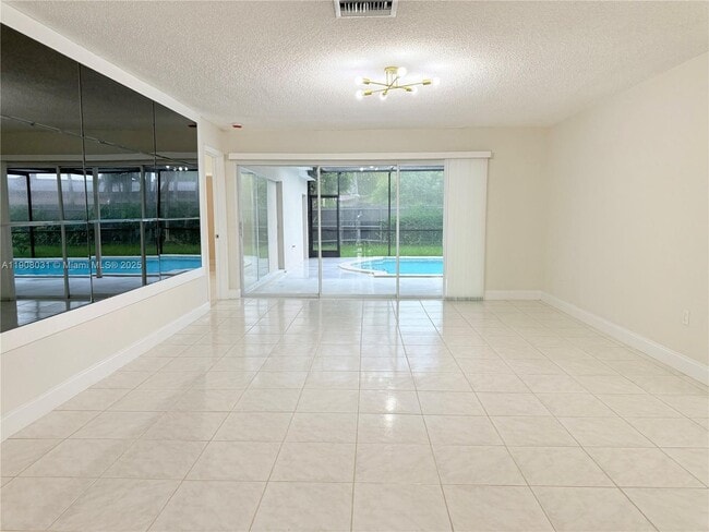 Building Photo - 6708 Camelia Dr