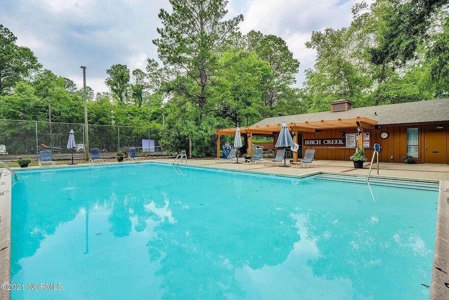 Building Photo - 1029 Birch Creek Dr