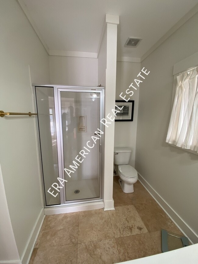 Building Photo - 123 Woody Wagon Way