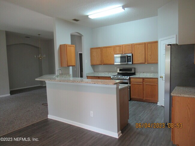 Building Photo - 349 Turtle Dove Dr