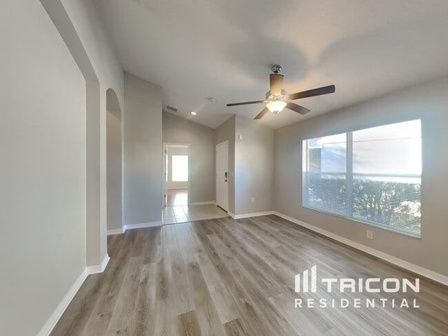 Building Photo - 3602 Heron Island Dr