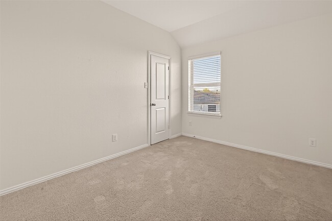 Building Photo - 12102 City Trek Ln