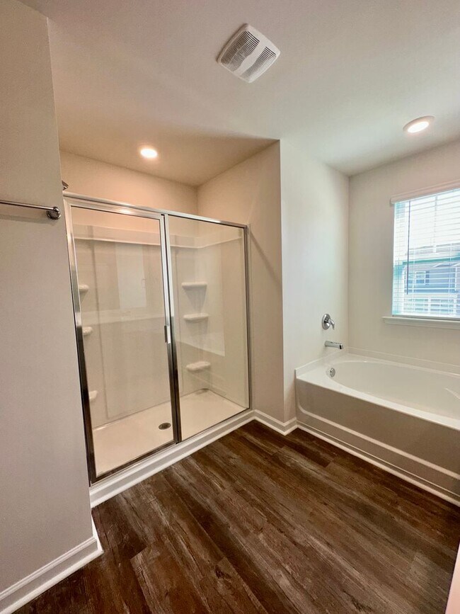 Building Photo - Spacious 5-bedroom home in Monroe, NC!