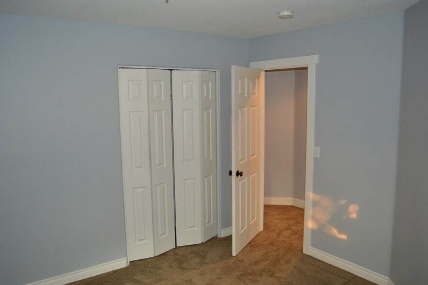 Bedroom 2 - 16541 Southwest Daylily Street